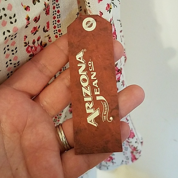 NWT🌸Floral Off the Shoulder Top 3/4 Sleeves - Picture 6 of 8